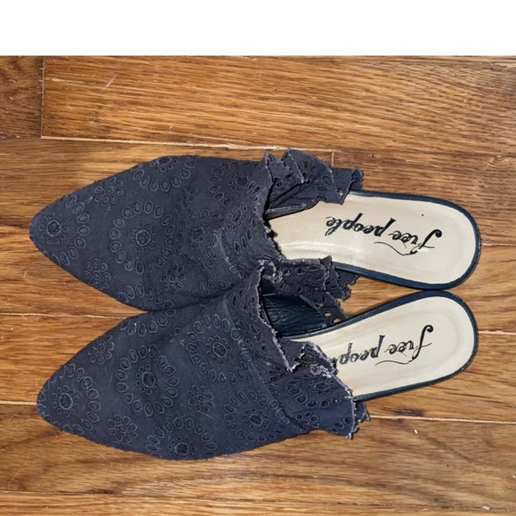 Free People Sienna Lace Eyelet Slip-On Pointed Toe Mules - Picture 6 of 6